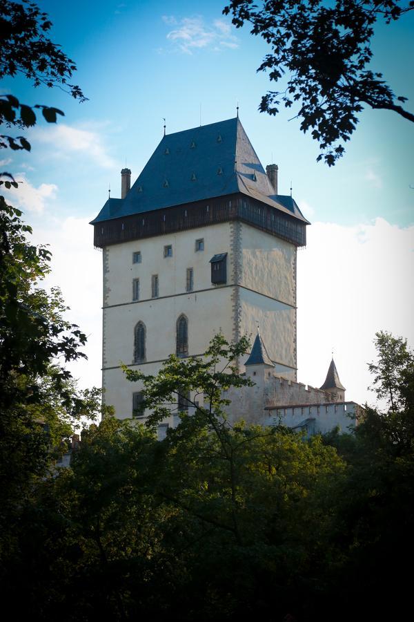 Penzion Karlštejn Exteriör bild